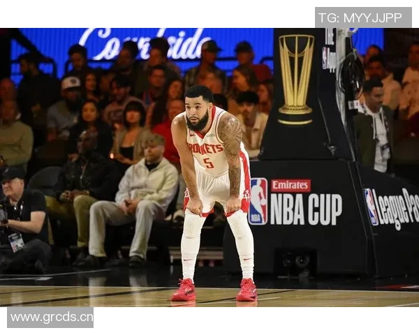 火箭队新赛季展望谢泼德有望成为第五位首发球员DFS复出后再做调整