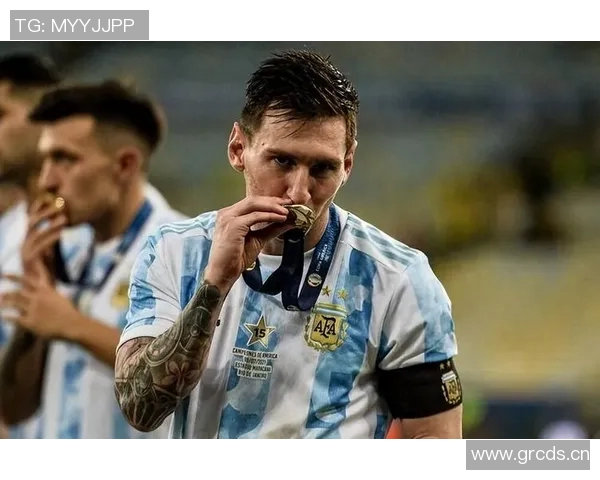 德拉富恩特强调梅西在阿根廷的重要性期待参加欧美杯赛事