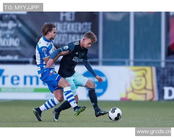 巴黎对阵勒阿弗尔首发阵容公布努诺门德斯若昂内维斯维蒂尼亚出战 巴黎对阵勒阿弗尔首发阵容公布努诺门德斯若昂内维斯维蒂尼亚出战