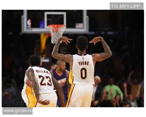 尼克杨看好勇士超越火箭库里追梦巴恩斯经验助力争前三