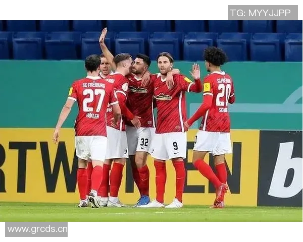 弗赖堡中场埃格施泰因对阵拜仁18战全败记录令人唏嘘 弗赖堡中场埃格施泰因对阵拜仁18战全败记录令人唏嘘