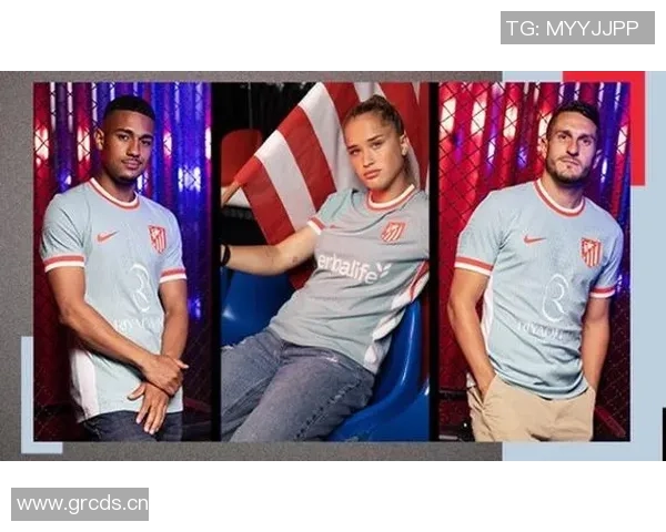 利物浦推出全黑复刻球衣向1995-96赛季客场球衣致敬 利物浦推出全黑复刻球衣向1995-96赛季客场球衣致敬