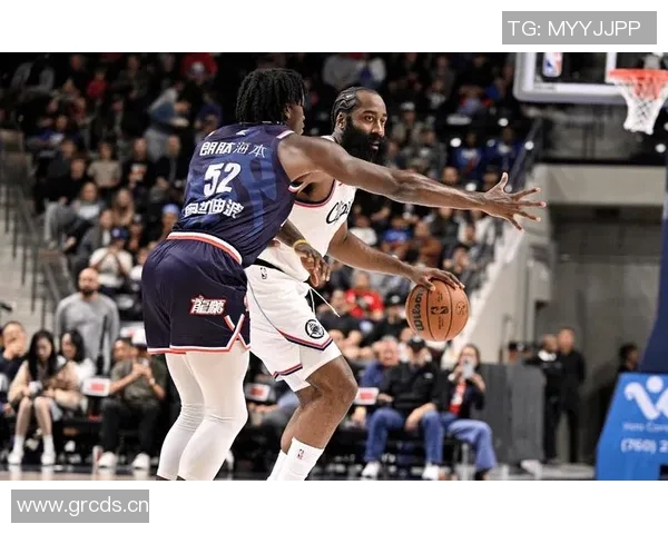 小卡三分火力全开快船生涯命中数超越保罗跻身队史第五位 小卡三分火力全开快船生涯命中数超越保罗跻身队史第五位