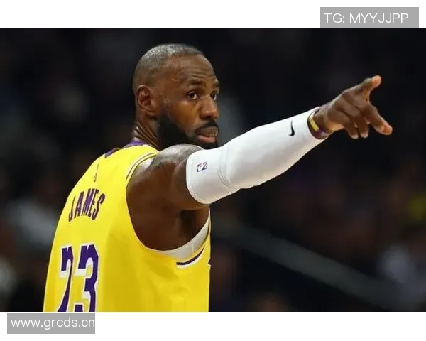 徐静雨评论全明星选票詹姆斯排名第九引发球迷热议