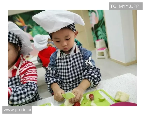 米奇谈文班先发问题强调需从球队最佳利益出发进行抉择