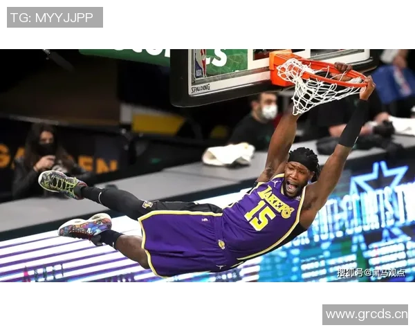 沃特森表现出色10投7中砍下21分赛场正负值高达17分