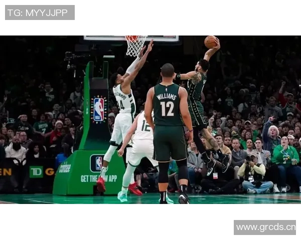 马祖拉称赞科塔防守进步显著强调其肩负的重要责任 马祖拉称赞科塔防守进步显著强调其肩负的重要责任